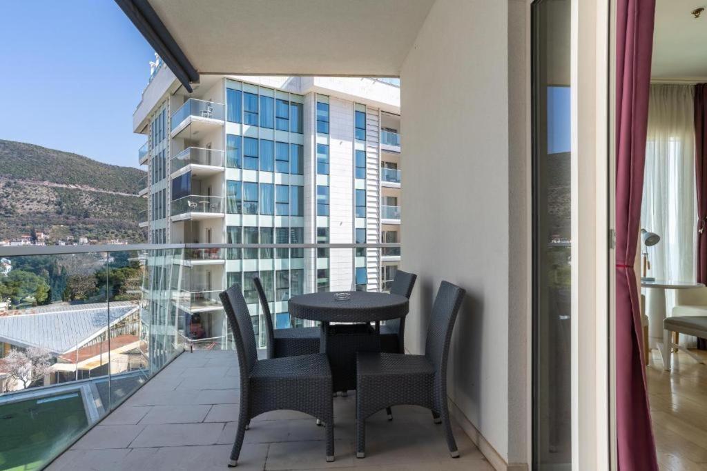Fontana Mediteran Properties Budva Kültér fotó